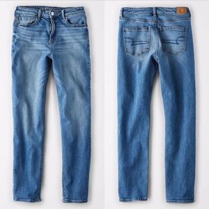American Eagle Mom Jeans Faded Indigo 00 X-Short